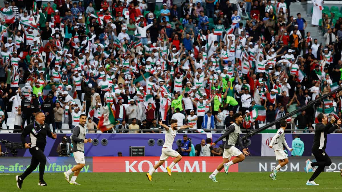 Iran shocks Japan with 96th-minute winner to reach Asian Cup semis Iran shocks Japan with 96th-minute winner to reach Asian Cup semis