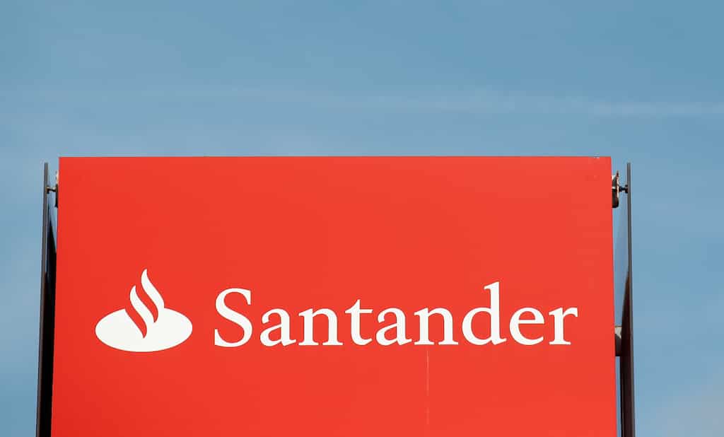 Iran's Covert Cash Trail: Lloyds and Santander implicated in global sanctions-evasion scandal