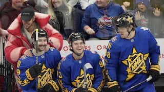 Justin Bieber takes the ice, grabs the spotlight at NHL All-Star Weekend