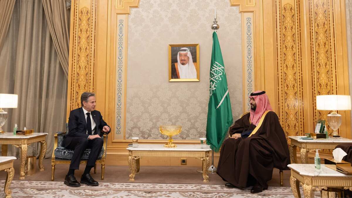 Blinken kicks off Middle East visit, meets Saudi crown prince amid rise ...