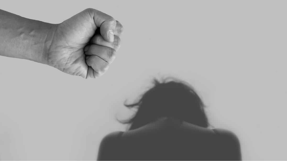 EU nations and lawmakers agree first law combatting violence against women EU nations and lawmakers agree first law combatting violence against women