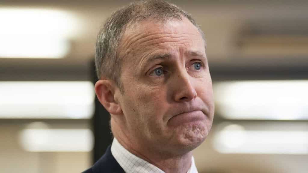 £11,000 iPad roaming bill forces Scotland minister Michael Matheson to resign. Here's what happened