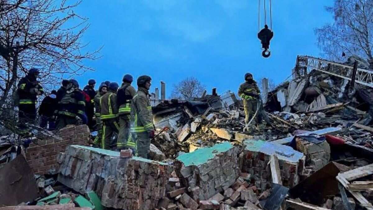 Ukraine says Russian strike kills three, injures four Ukraine says Russian strike kills three, injures four