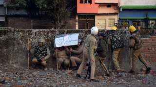 Clashes in India's Haldwani: Death toll climbs to six, search for rioters going on