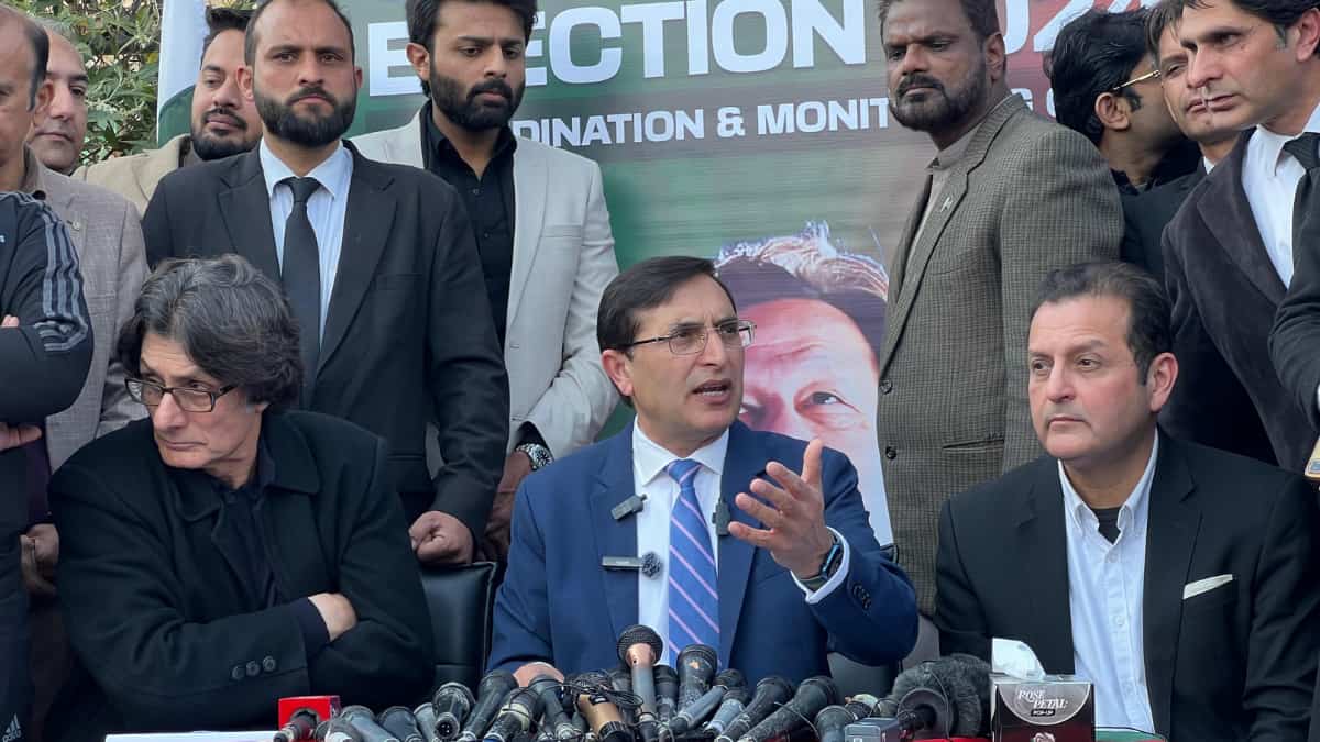 Pakistan Elections: Imran Khan’s party rejects Sharif’s claim to power as PTI-backed candidates win big Pakistan Elections: Imran Khan’s party rejects Sharif’s claim to power as PTI-backed candidates win big