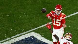 Defending champs Kansas City Chiefs secure playoff berth with thrilling win over Las Vegas Raiders