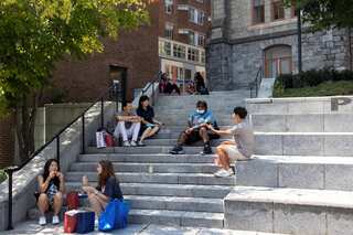 US universities settle lawsuit over admission practices
