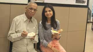 Internet can't keep calm over Akshata Murty's ice cream moment with father Narayana Murthy