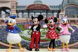 Disneyland character performers announce plans to unionise, seeking better benefits