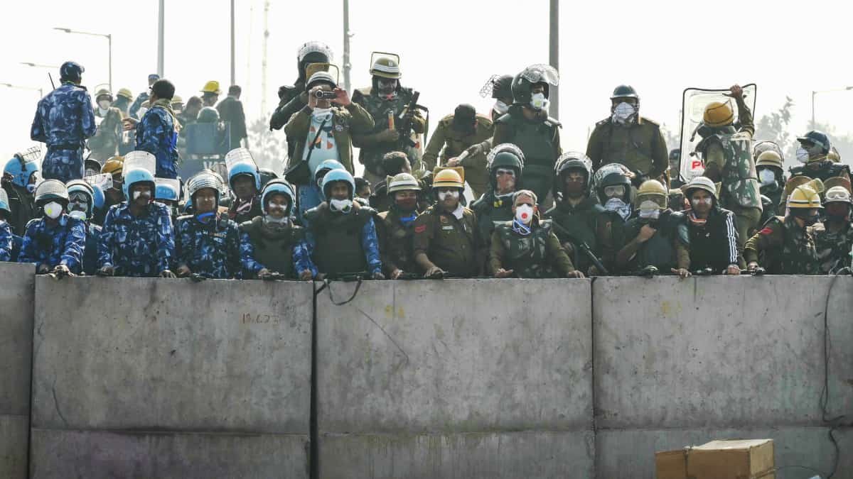 Security at Delhi border