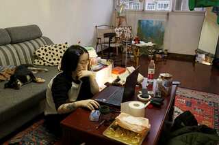 Rising trend of 'lying flat' among Chinese youth reflects economic pessimism