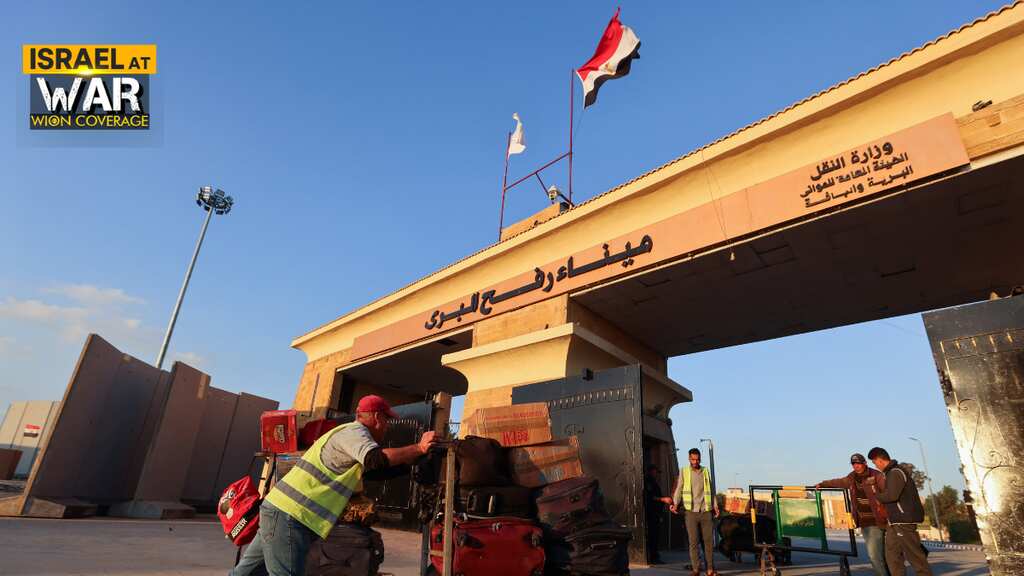 Egypt builds wall, deploys tanks on Gaza border to prevent refugee influx if Israel enters Rafah: Report