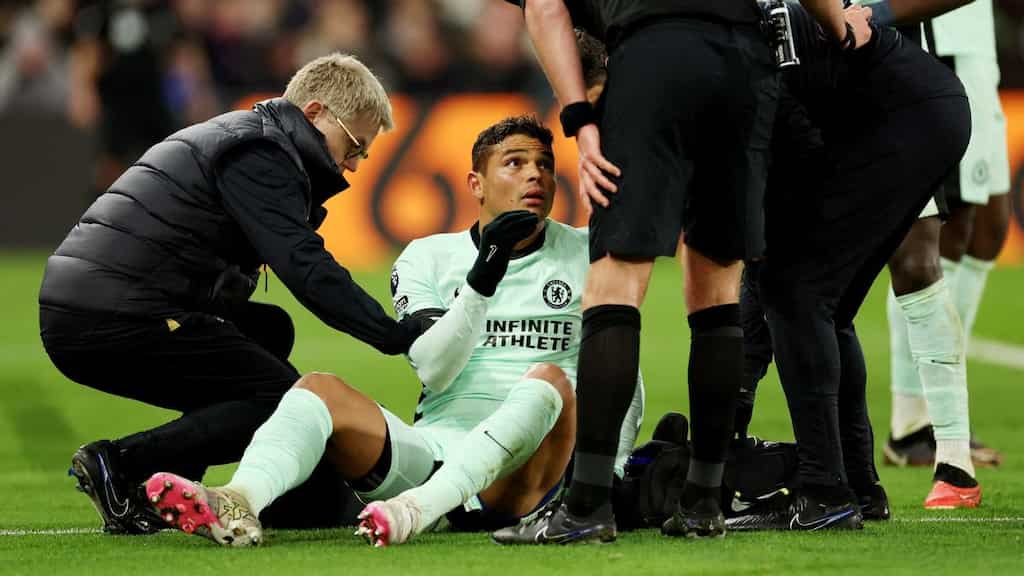 Premier League: Chelsea’s Thiago Silva to miss Manchester City tie with groin injury