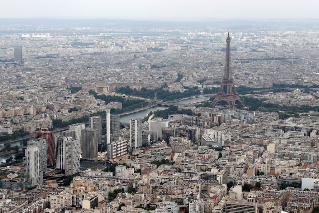 France cuts down on expected 2024 growth amid global uncertainties