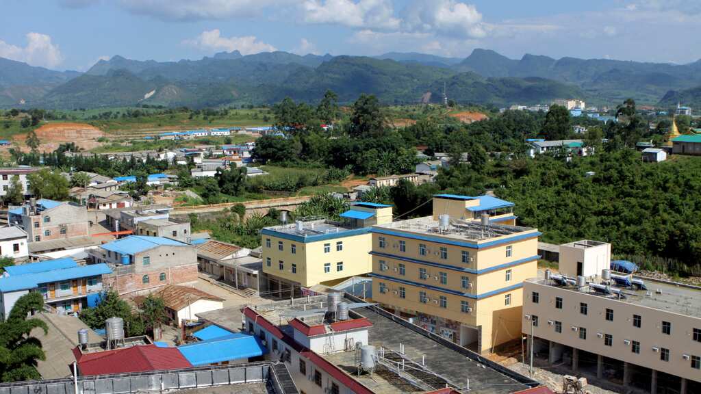 Myanmar junta sentences three brigadier generals to death for surrendering strategic town