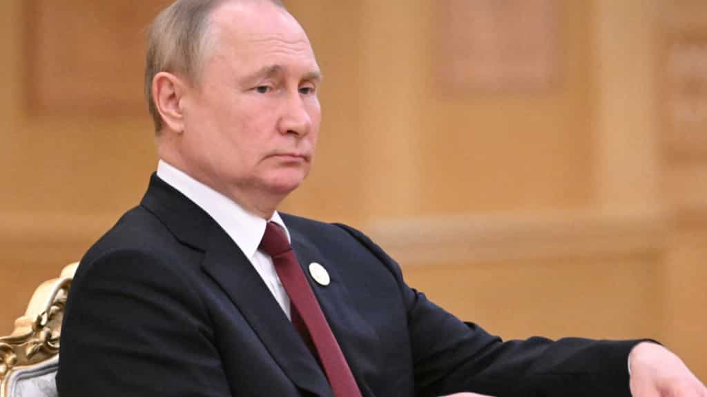 Ukraine war: UK announces new sanctions against Russia as war enters third year