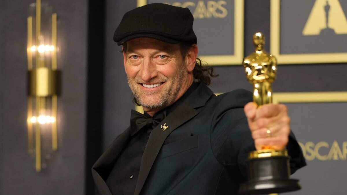 Oscar winner Troy Kotsur joins Apple's Foundation for season 3 ...