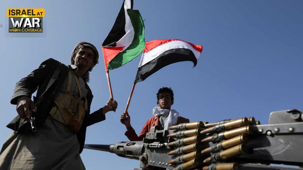 Four Pakistani nationals face charges of transporting Iranian-made weapons Four Pakistani nationals face charges of transporting Iranian-made weapons