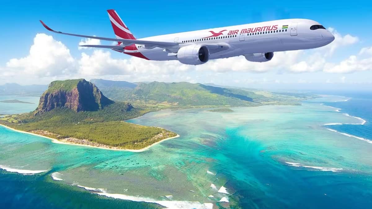 Mumbai-Mauritius flight passengers stuck in plane for five hours without AC, infants & elderly gasp for breath