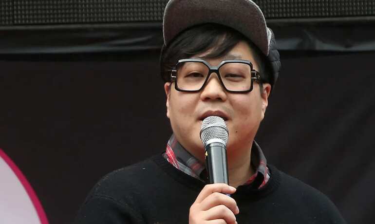 South Korean producer Shinsadong Tiger found dead in his studio South Korean producer Shinsadong Tiger found dead in his studio