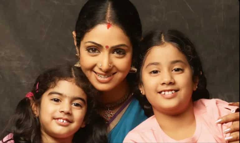 Khushi Kapoor shares adorable photo of mom Sridevi on her death anniversary Khushi Kapoor shares adorable photo of mom Sridevi on her death anniversary