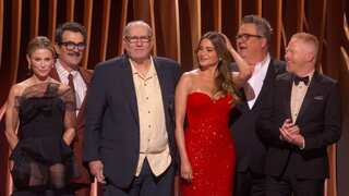 The Modern Family reunion at SAG Awards takes fans on a nostalgic ride
