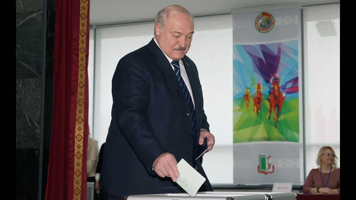 Belarusians vote in ‘sham’ election as opposition calls for boycott; Lukashenko announces re-election bid Belarusians vote in ‘sham’ election as opposition calls for boycott; Lukashenko announces re-election bid