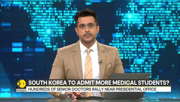 South Korea doctors protest creates chaos, causes cancellations of surgeries