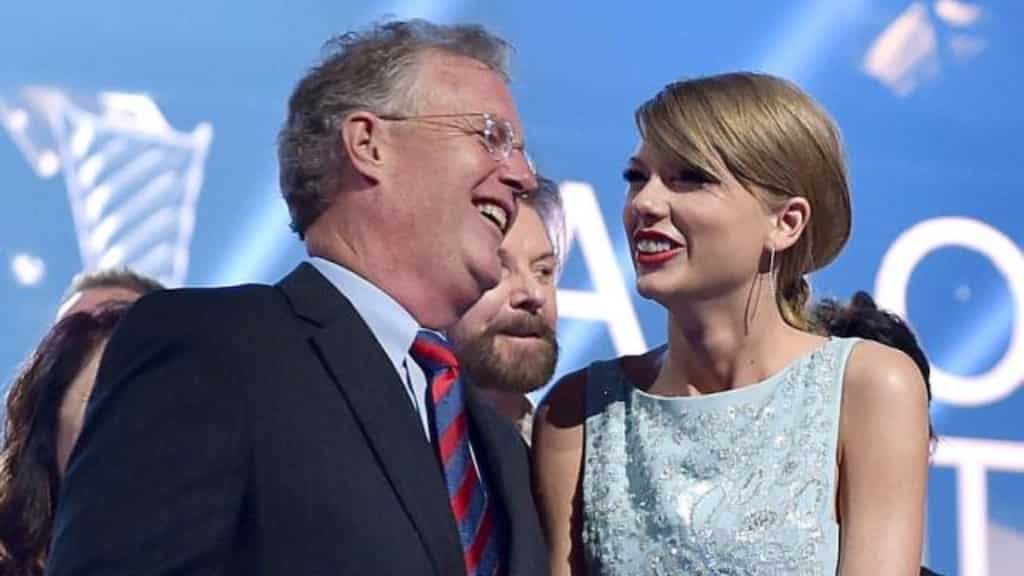 Taylor Swift’s dad will face no charges over paparazzi incident in Sydney