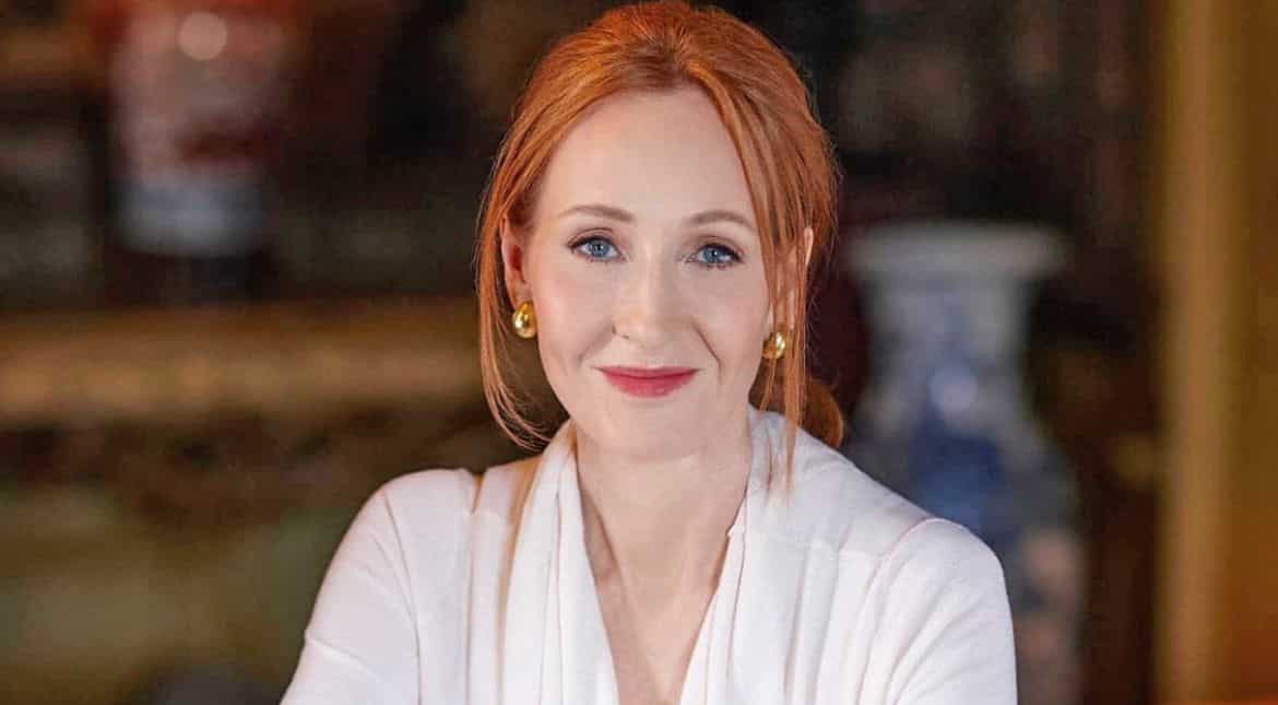 JK Rowling calls out TV channel for addressing transgender person as woman: 'Sick of this s**t' JK Rowling calls out TV channel for addressing transgender person as woman: 'Sick of this s**t'