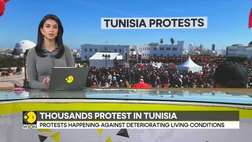 Thousands protest against the socio-economic crisis in Tunisia