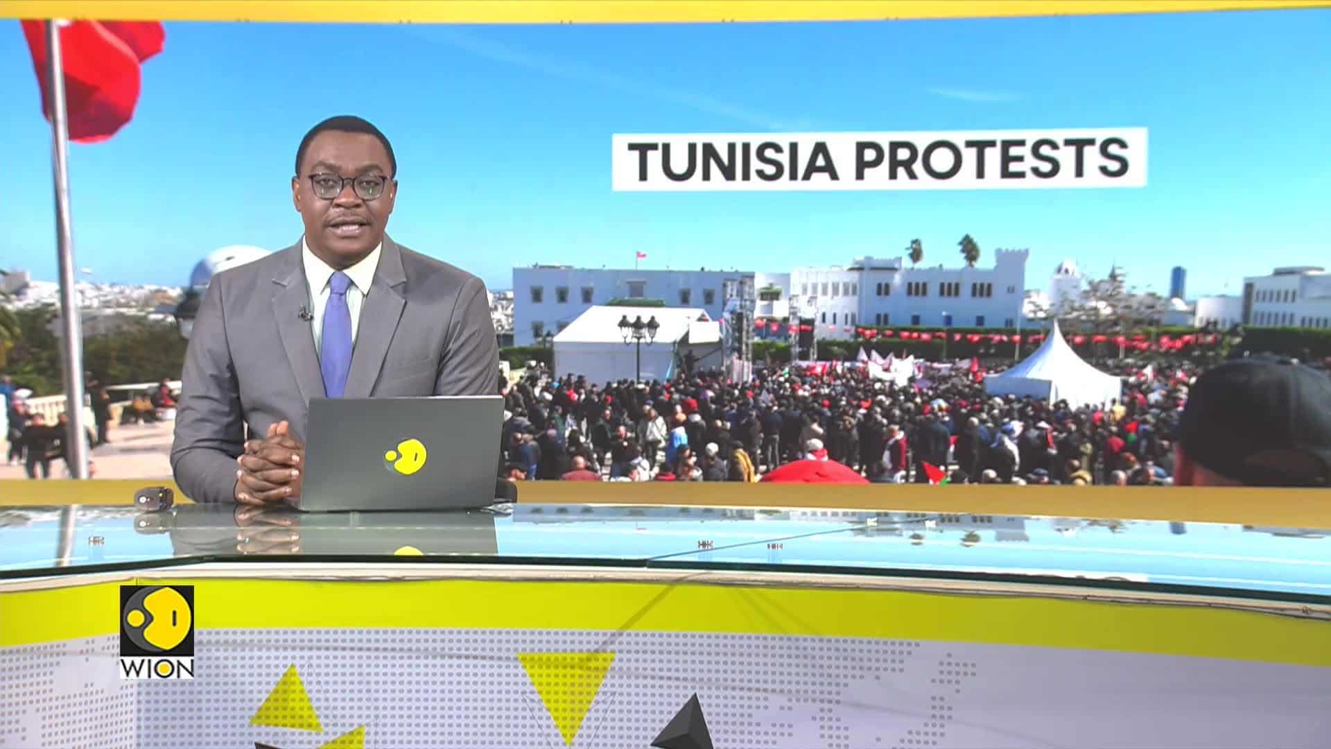 Tunisia Thousands protest against deteriorating living conditions