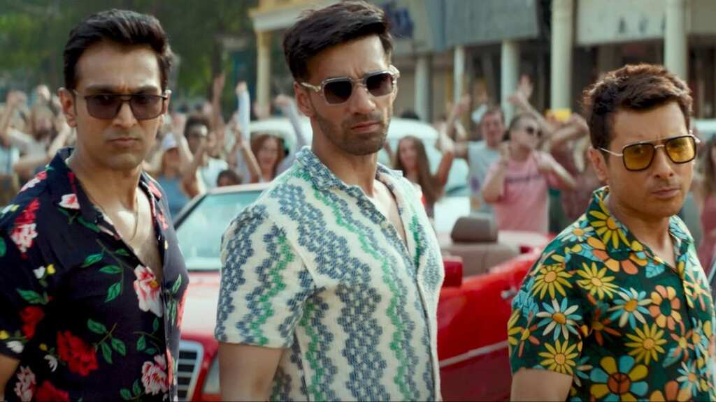 Madgaon Express trailer: Goa vacation goes horribly wrong for three friends in Kunal Kemmu's directorial debut