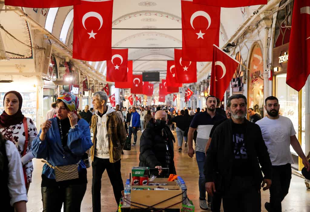 Turkey's economic overhaul earns Fitch upgrade amid policy shift