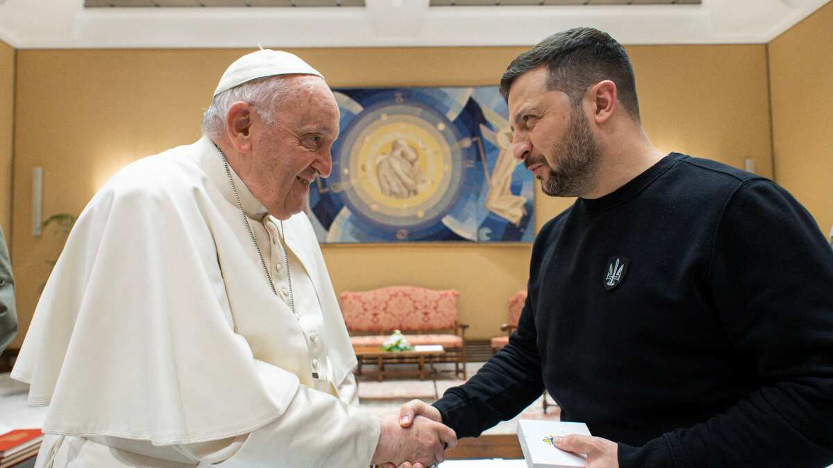 Ukraine summons Vatican envoy over Pope's 'white flag' comments Ukraine summons Vatican envoy over Pope's 'white flag' comments