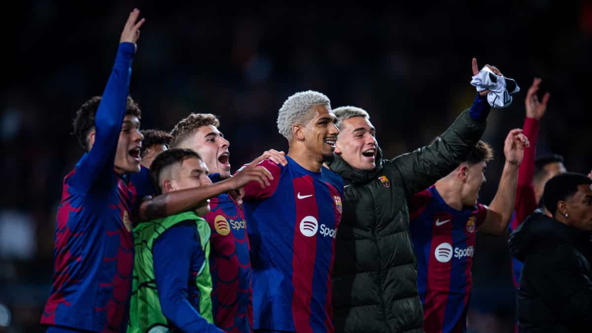 Champions League: Barcelona enter last eight with thrilling win over Napoli at home