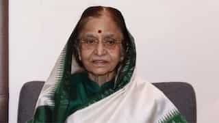 Former Indian president Pratibha Patil hospitalised