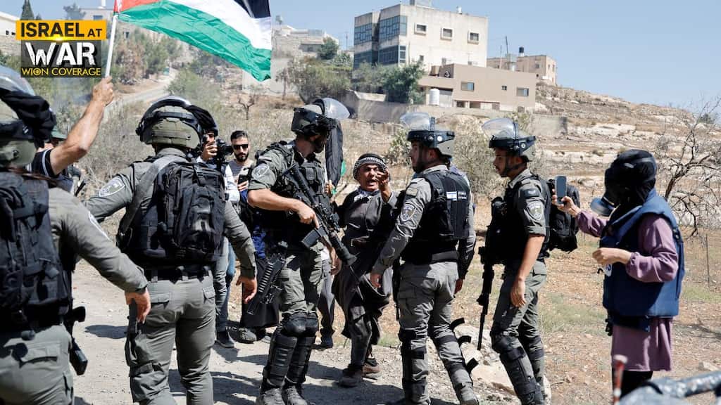Hamas accuses Israel of killing 29 Gazans waiting for aid, Tel Aviv denies attacks