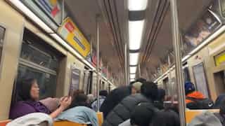 US: Panic breaks out in New York subway after man shoots another passenger in head