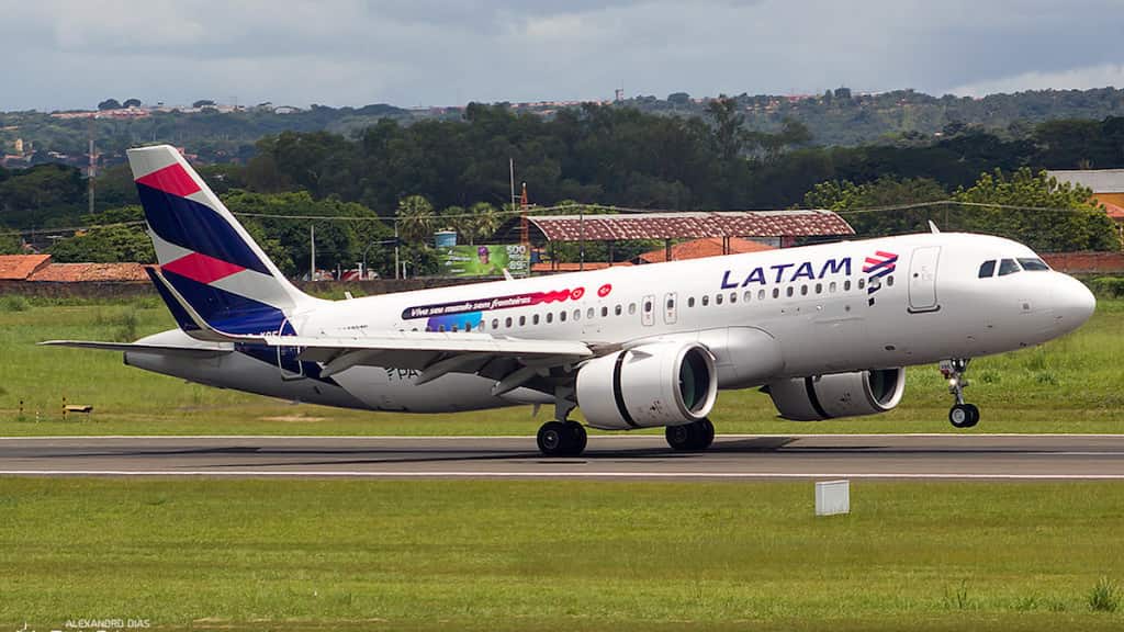 LATAM Airlines explores fleet expansion with Embraer and Airbus