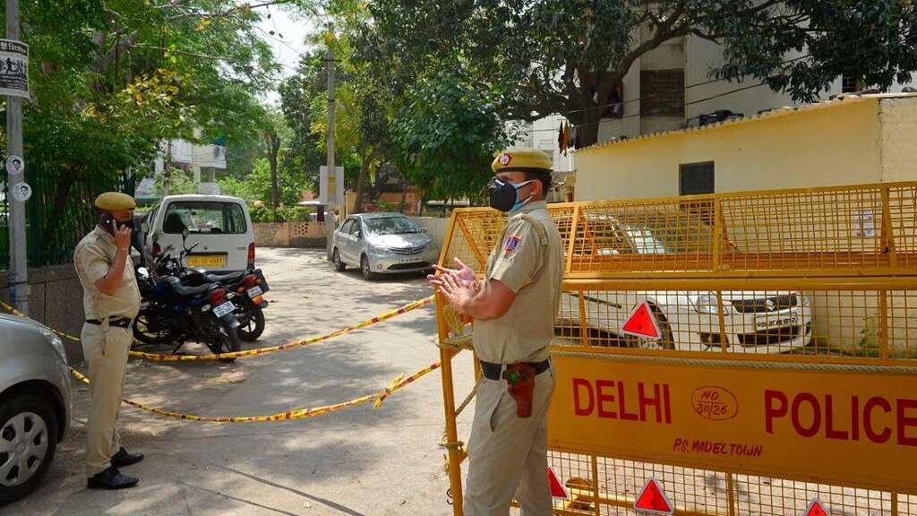 Woman's body found stuffed in almirah in New Delhi, allegedly killed by live-in partner