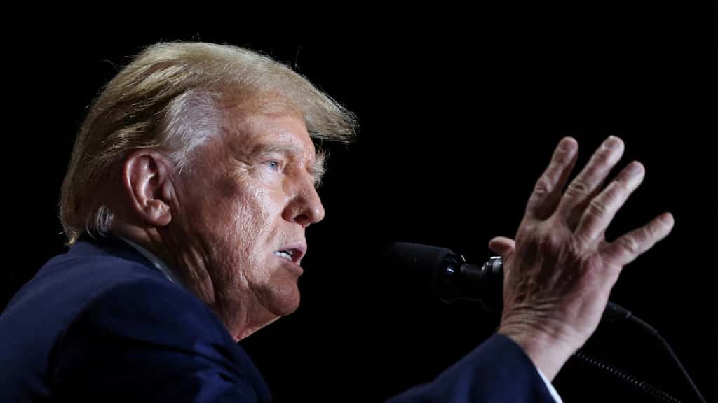 US judge issues gag order against Trump in New York hush money case