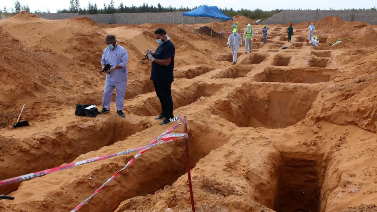 Mass grave of 65 people discovered in southwest Libya, says UN agency; probe launched Mass grave of 65 people discovered in southwest Libya, says UN agency; probe launched
