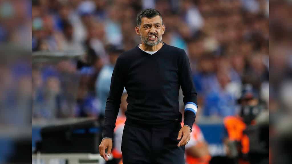 Porto’s Sergio Conceicao accused of hitting referee, mayor and police officers at kids tournament
