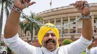 Lone AAP Lok Sabha MP Sushil Rinku who once appeared in chains to protest against BJP, joins the party