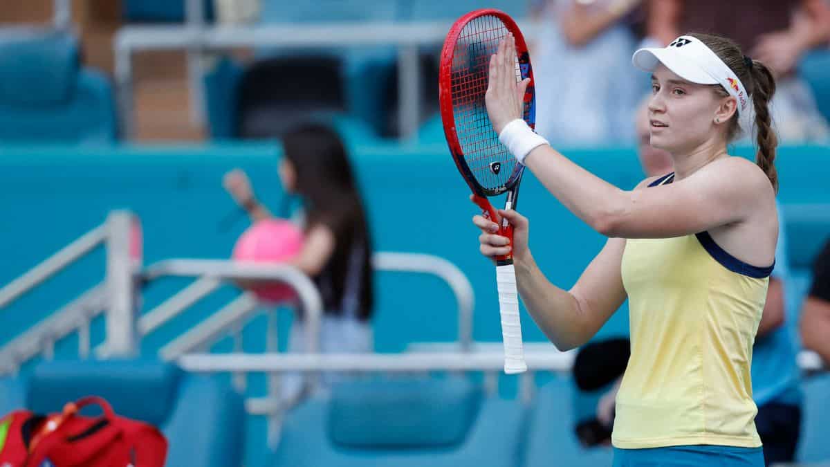 Miami Open: Elena Rybakina enters final after solid comeback against Victoria Azarenka in tight semis clash Miami Open: Elena Rybakina enters final after solid comeback against Victoria Azarenka in tight semis clash