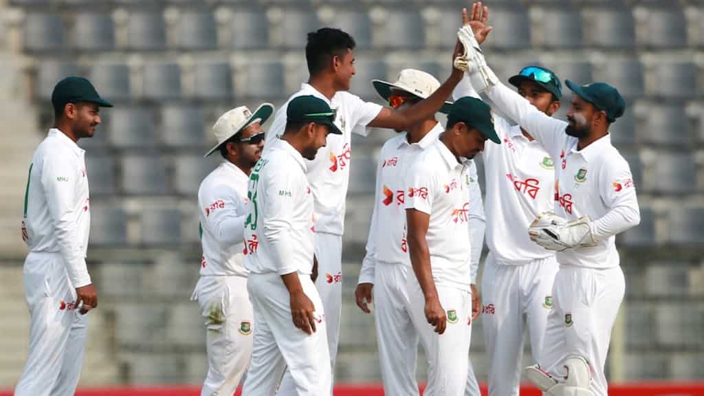 BAN v SL, 2nd Test, Day 1: Fans mock Bangladesh for taking hilarious DRS call - Watch