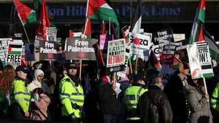 Thousands march in London to demand ceasefire in Gaza