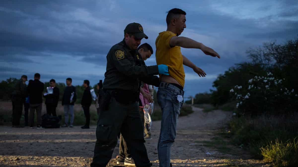 Eight Chinese migrants headed to the US found dead on Mexico beach after boat capsize