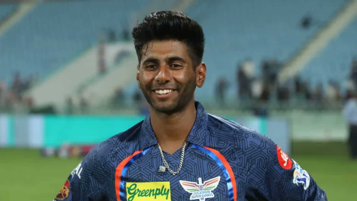 IPL 2024: WATCH | LSG's Mayank Yadav bowls fastest ball of season at 156 kmph vs PBKS